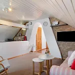 Joos Boardinghouse