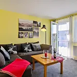 Joos Boardinghouse 라돌프젤암보덴시