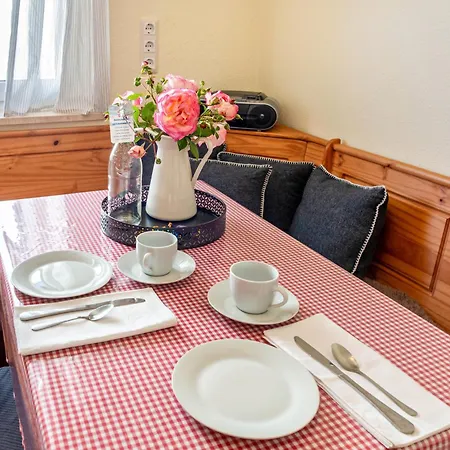 Joos Boardinghouse * رادولفزيل ام بوندنز